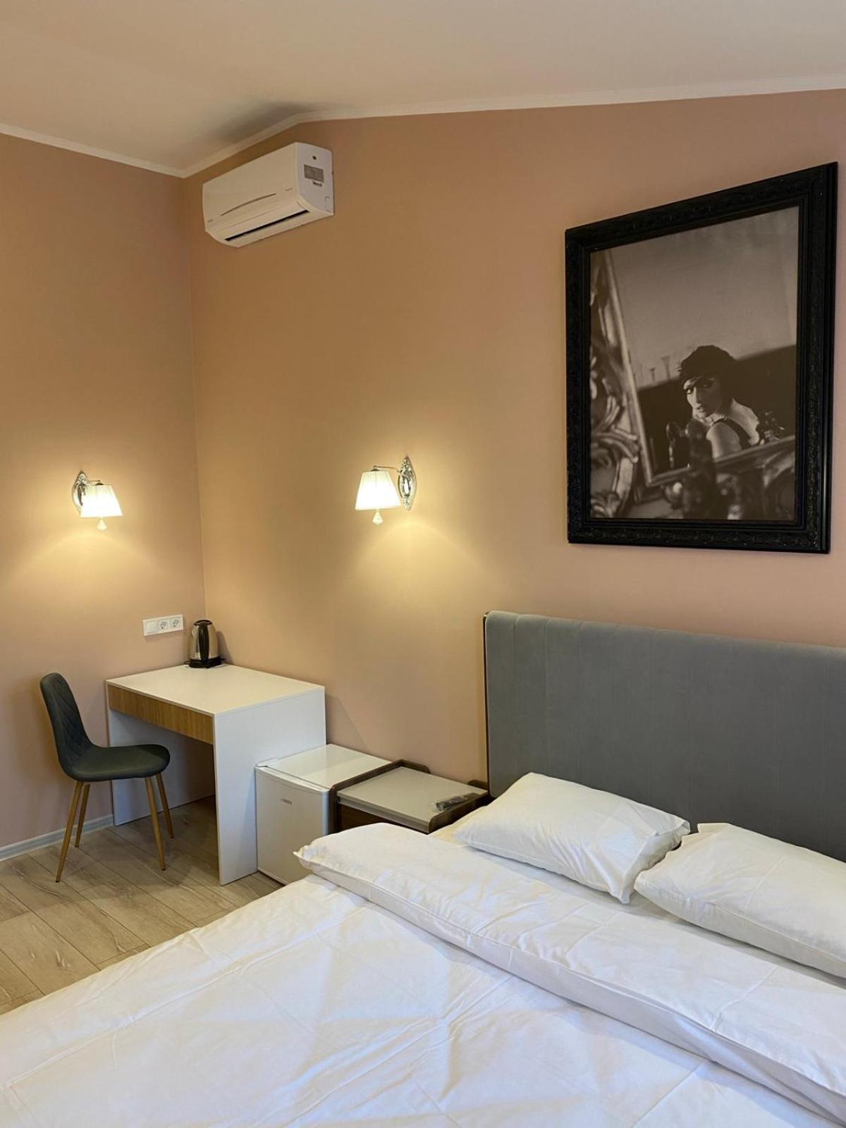 Kyiv Central Apart Hotel Esterno foto